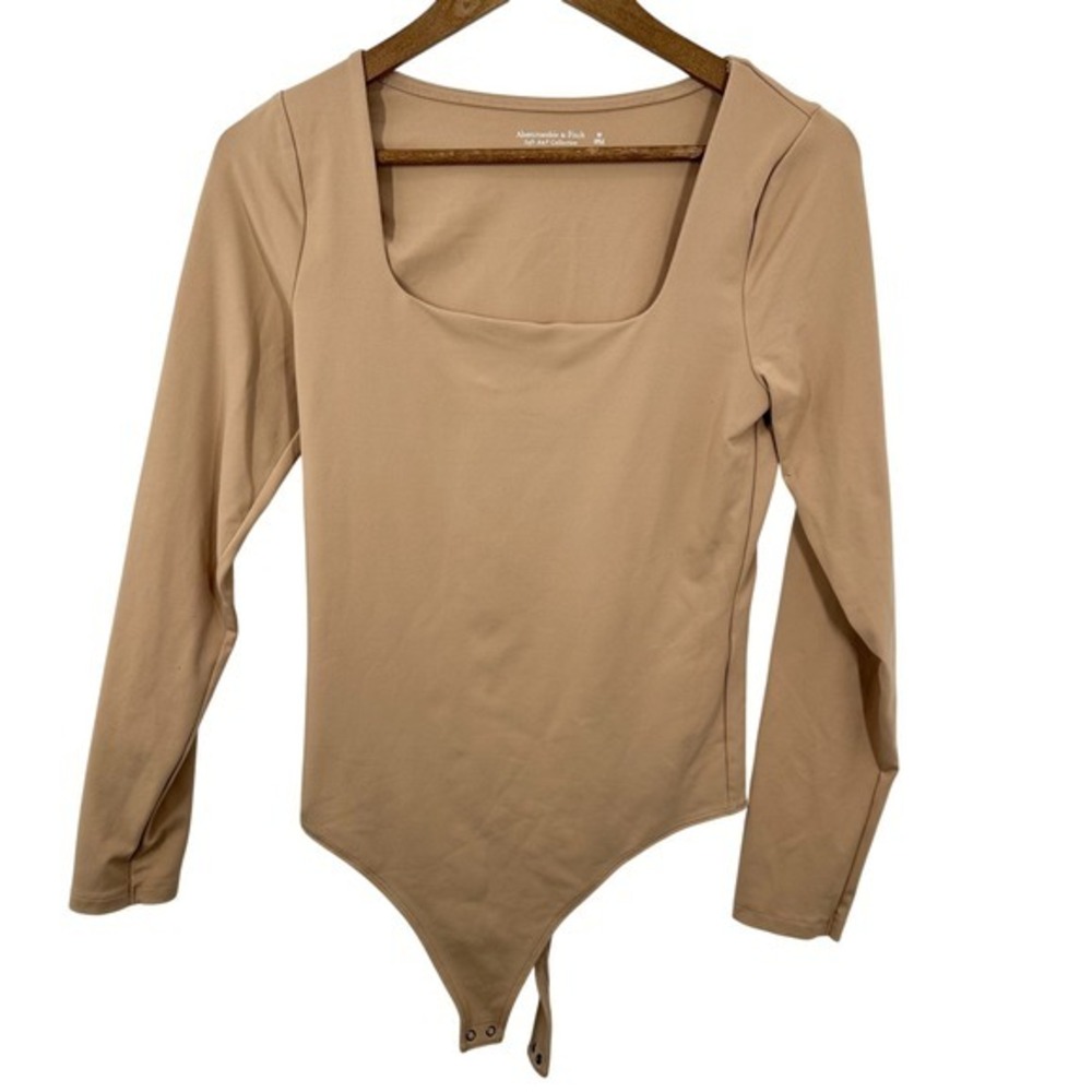 Abercrombie & Fitch Soft AF Collection Square Neck Long Sleeve Bodysuit Tan